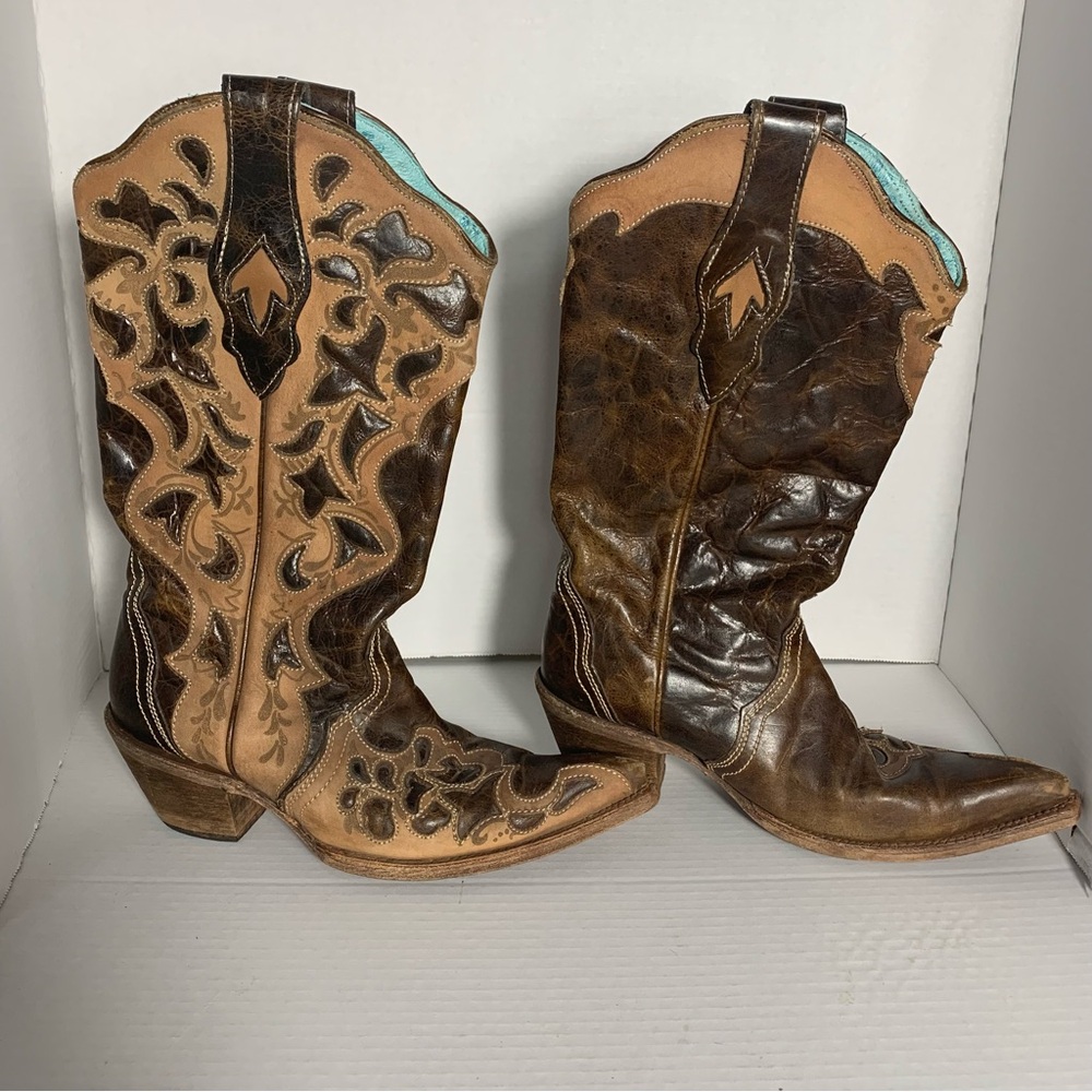 Corral Vintage Style C1933 Patterned Brown and Tan Cowgirl Boots Size 7